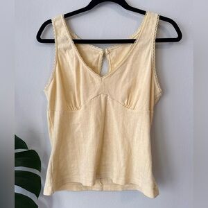 Light Cream V-Neck Knit Tank Top